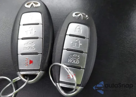 2017 Infiniti Q50 3.0T Premium z USA, uszkodzony, nr VIN JN1EV7AP1HM736710